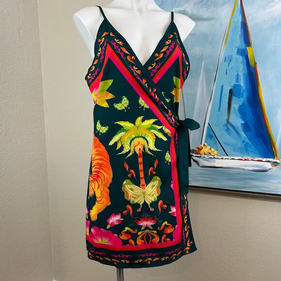 Swim Cover up/ mini wrap dress
Colorful floral
Size Junior L NWOT - Picture 2 of 8